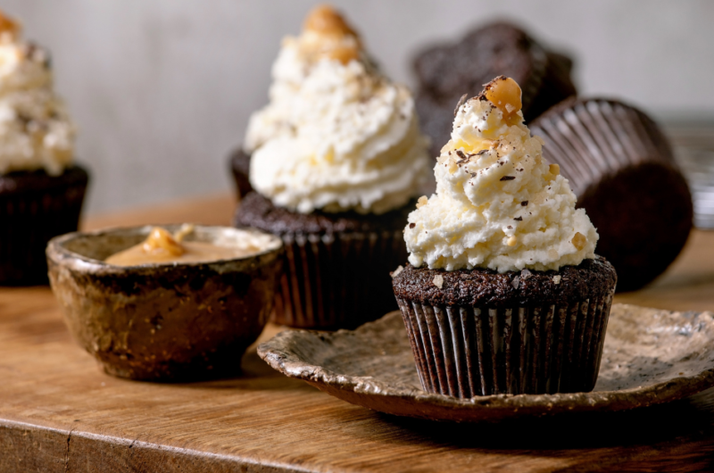 Peanut Butter Chocolate Cupcakes